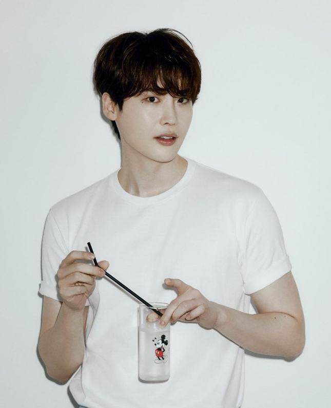 Lee Jong-suk